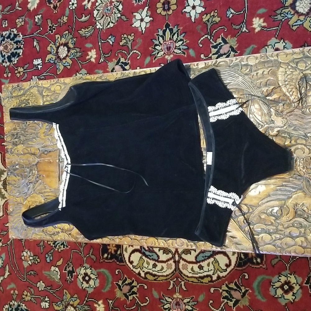 ARIANNE VINTAGE Y2K Corded Velvet Lingerie Set Black White